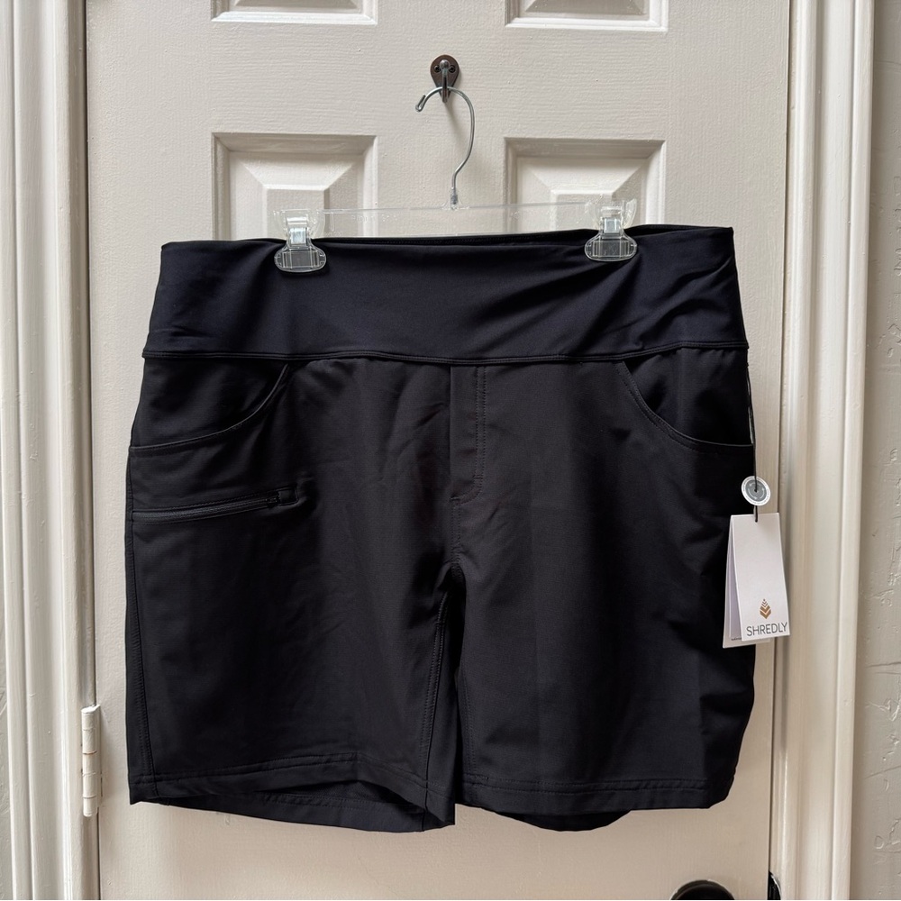 NWT Shredly 16 Limitless 7" - Stretch Waistband High-Rise Short, Noir - Picture 2 of 9